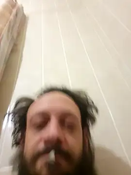 Snapshot of high_andlow420 chatting on February 28, 6:31 pm high andlow420 online show from February 28, 6:31 pm