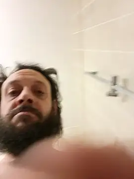 Snapshot of high_andlow420 chatting on March 1, 11:37 pm high andlow420 online show from March 1, 11:37 pm