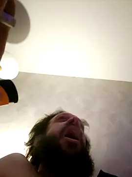 Snapshot of high_andlow420 chatting on March 4, 9:32 pm high andlow420 online show from March 4, 9:32 pm