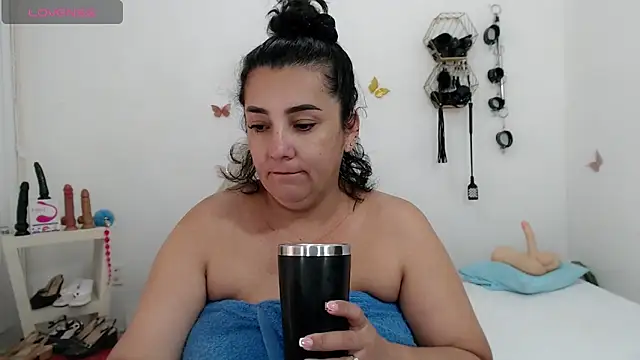 mom hot   online show from May 9, 6:57 pm