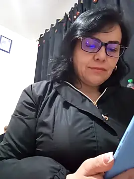 Snapshot of Natasha_milf__ chatting on March 13, 12:27 am Natasha milf online show from March 13, 12:27 am