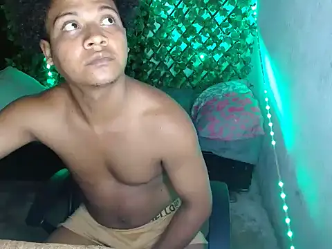 Snapshot of nedd_master chatting on January 16, 11:36 am nedd master online show from January 16, 11:36 am