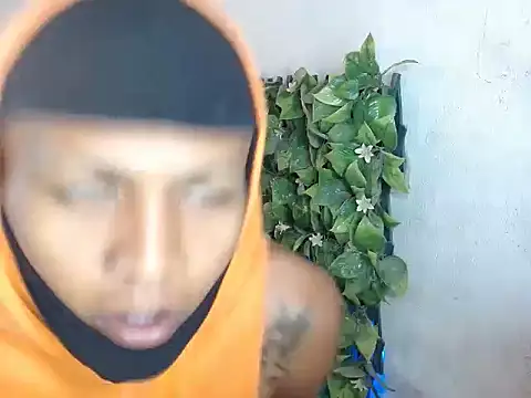 Snapshot of nedd_master chatting on January 17, 3:17 pm nedd master online show from January 17, 3:17 pm