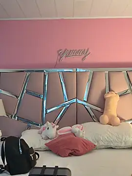 Bonniepark online show from February 11, 11:54 am