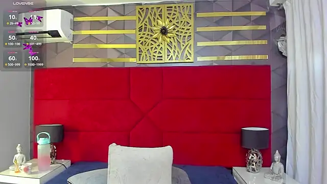 Snapshot of hanny_milf chatting on February 1, 12:05 pm hanny milf online show from February 1, 12:05 pm