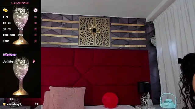 Snapshot of hanny_milf chatting on February 15, 9:15 pm hanny milf online show from February 15, 9:15 pm