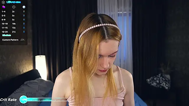 Snapshot of MariamAven chatting on October 11, 5:50 am MariamAven online show from October 11, 5:50 am