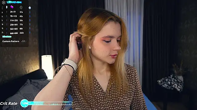 Snapshot of MariamAven chatting on October 15, 5:40 am MariamAven online show from October 15, 5:40 am