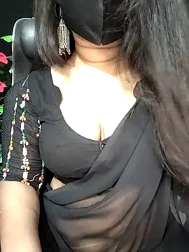 Idhika Paul online show from October 15, 5:46 pm