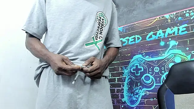Terrance z online show from April 27, 10:35 am