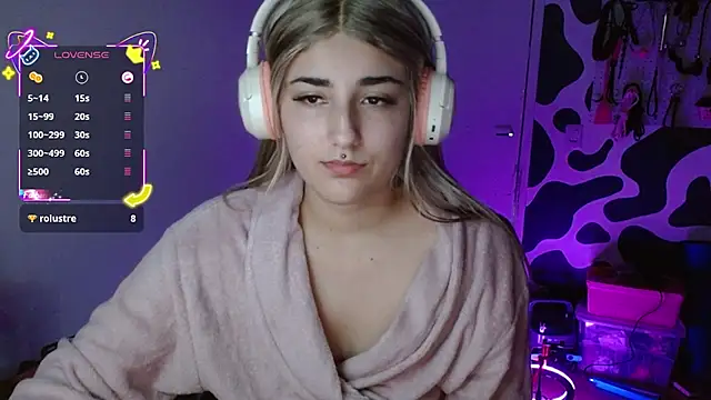 hi elora online show from March 26, 12:28 am