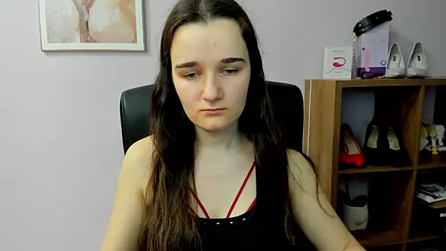 KateDelight online show from April 12, 6:51 am