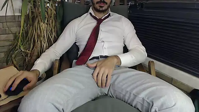 Naughtb0y online show from January 22, 6:20 pm