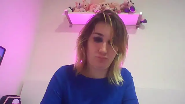 Icy  Diamond online show from October 20, 4:18 pm