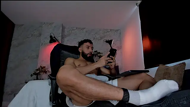 bruno woods online show from December 3, 7:34 pm