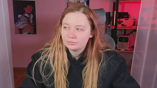 carolina elf online show from February 28, 5:19 am