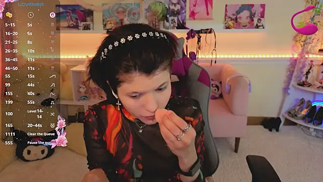 Snapshot of Katya_Zaitseva chatting on June 26, 6:34 pm Katya Zaitseva online show from June 26, 6:34 pm
