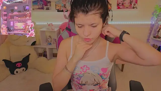 Snapshot of Katya_Zaitseva chatting on July 23, 6:39 pm Katya Zaitseva online show from July 23, 6:39 pm