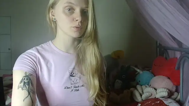 CherrysGotCakes online show from January 2, 5:39 pm