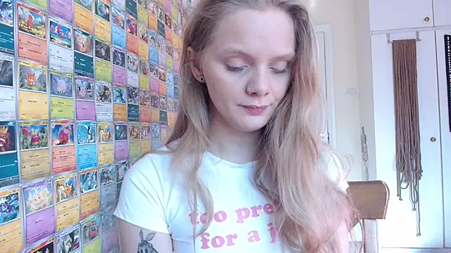 CherrysGotCakes online show from February 28, 12:52 pm