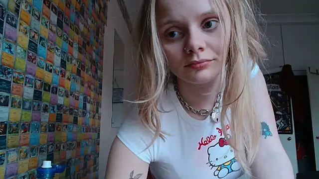 CherrysGotCakes online show from March 6, 5:33 pm