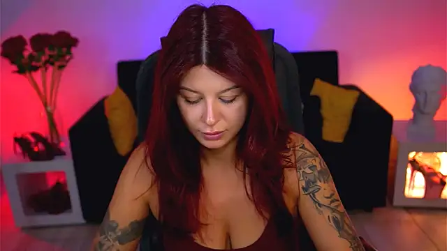 NicoleMun online show from October 14, 12:50 pm