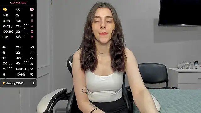 broosnica1 online show from November 3, 8:15 am