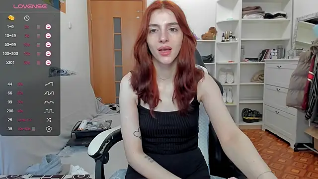 broosnica1 online show from May 10, 9:25 am