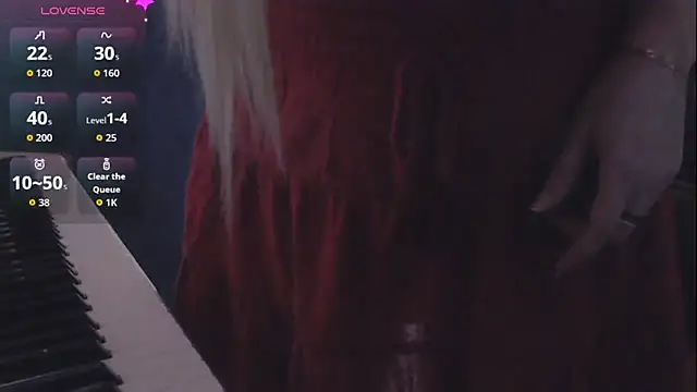 mila von tease online show from November 10, 6:18 pm