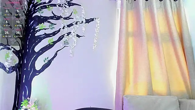  AlejaCruz  online show from September 16, 7:15 pm