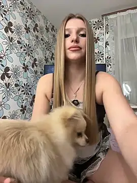 adel secret online show from November 17, 8:58 pm