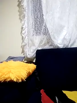 Snapshot of hairyswt_pus chatting on March 17, 1:36 pm hairyswt pus online show from March 17, 1:36 pm