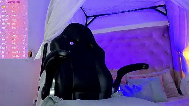 Snapshot of Lissy__Dream chatting on March 5, 7:15 am Lissy Dream online show from March 5, 7:15 am