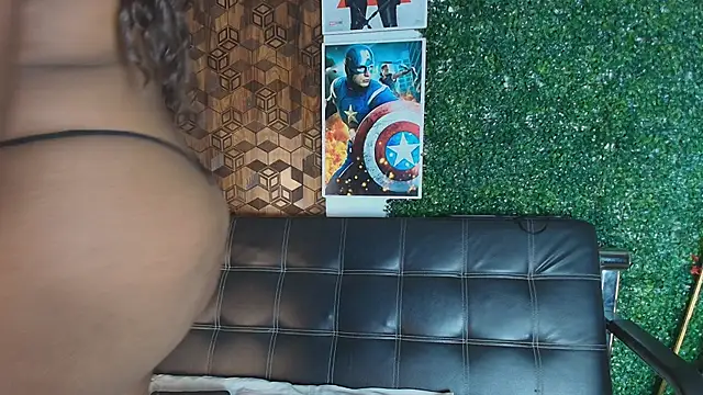 Snapshot of Charlotte__Brown_ chatting on October 1, 1:17 pm Charlotte Brown online show from October 1, 1:17 pm