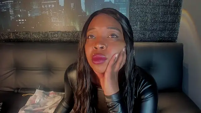 Snapshot of Charlotte__Brown_ chatting on October 3, 1:41 pm Charlotte Brown online show from October 3, 1:41 pm