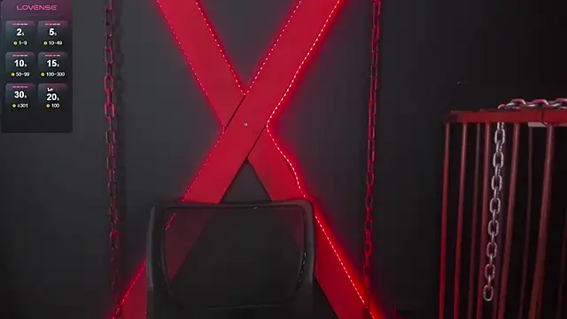 Snapshot of Charlotte__Brown_ chatting on November 1, 11:45 am Charlotte Brown online show from November 1, 11:45 am