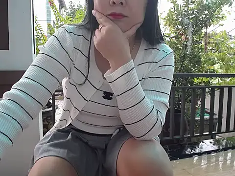 Nanaly Sweet online show from November 1, 12:23 am