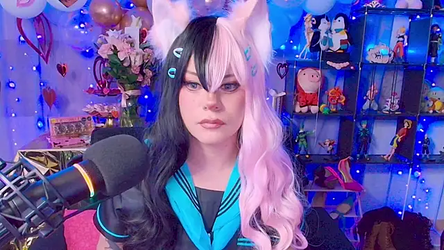 Snapshot of _niiky chatting on February 17, 6:03 pm niiky online show from February 17, 6:03 pm