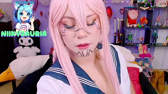 Snapshot of _niiky chatting on March 4, 4:35 pm niiky online show from March 4, 4:35 pm