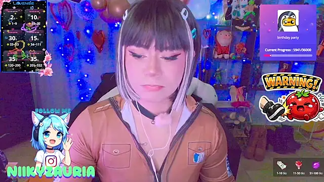 Snapshot of _niiky chatting on March 17, 5:27 pm niiky online show from March 17, 5:27 pm