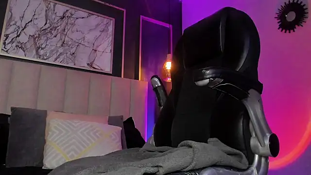 Violetta Nur online show from December 31, 7:53 am