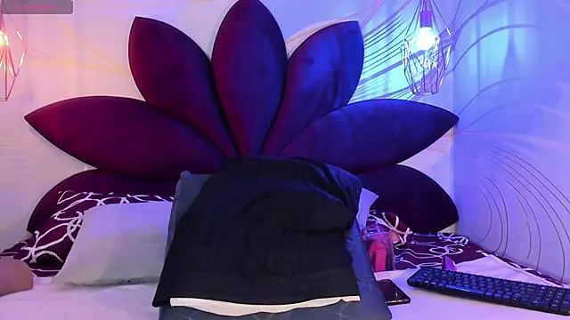 Alice simpson1 online show from February 2, 12:02 pm