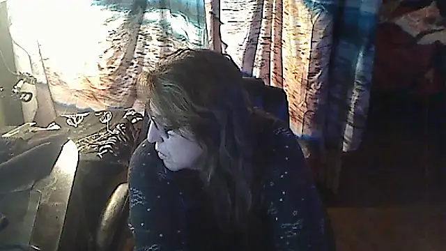 Snapshot of Ireallysquirt chatting on January 25, 4:23 am Ireallysquirt online show from January 25, 4:23 am