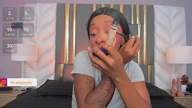 Anny osorio online show from November 19, 7:47 pm