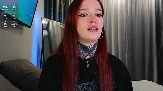 Snapshot of SophieInkk chatting on February 21, 3:07 am SophieInkk online show from February 21, 3:07 am