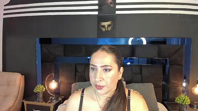 MayraVegas online show from February 7, 1:22 pm