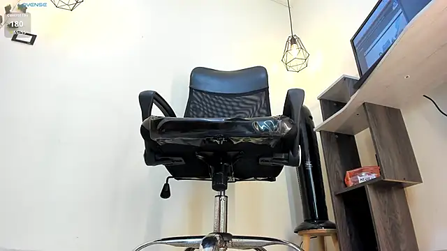 victoria Christie online show from September 21, 9:33 am