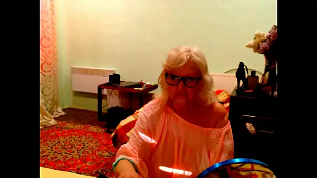 Natali7634 online show from May 15, 7:04 am
