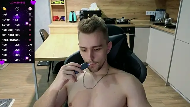 Larstar01 online show from February 15, 12:26 am