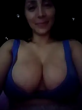 tiffani  love online show from October 8, 1:25 am